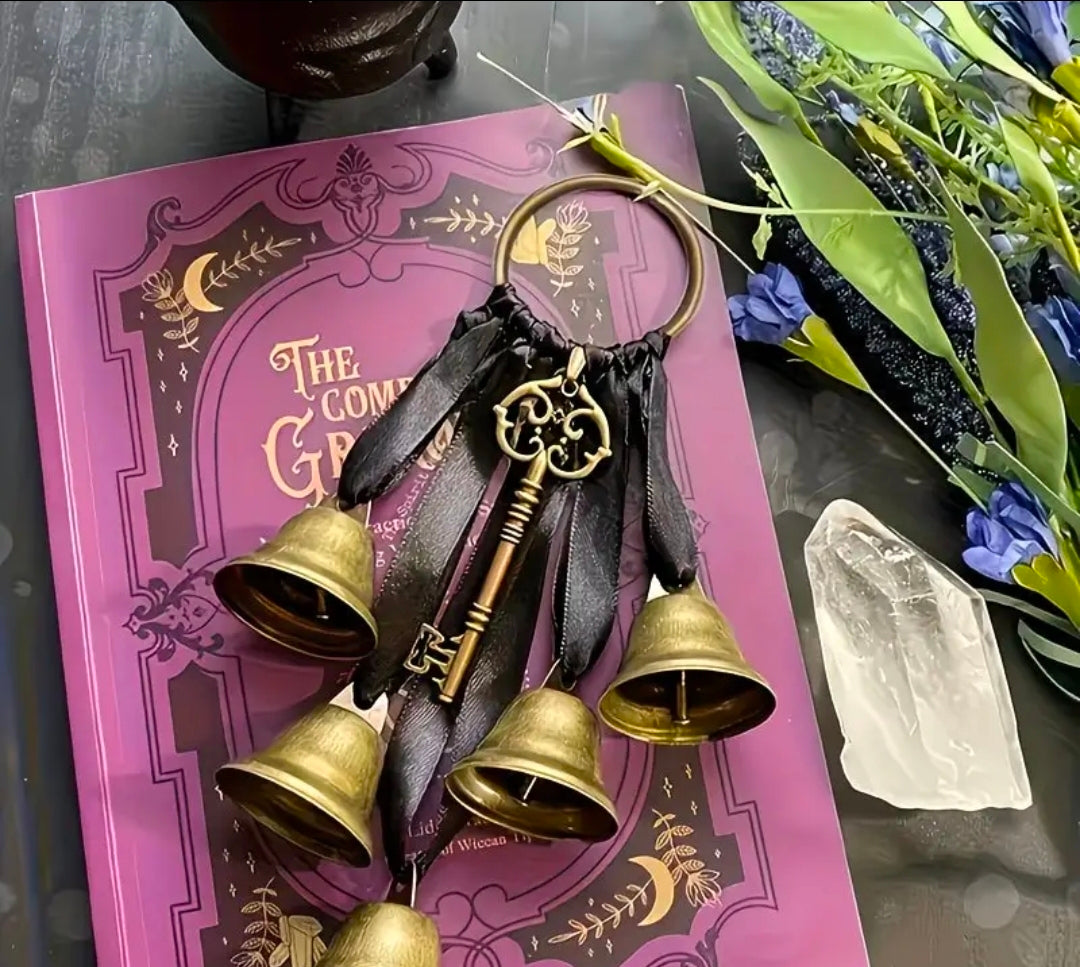 Spirit bells w key