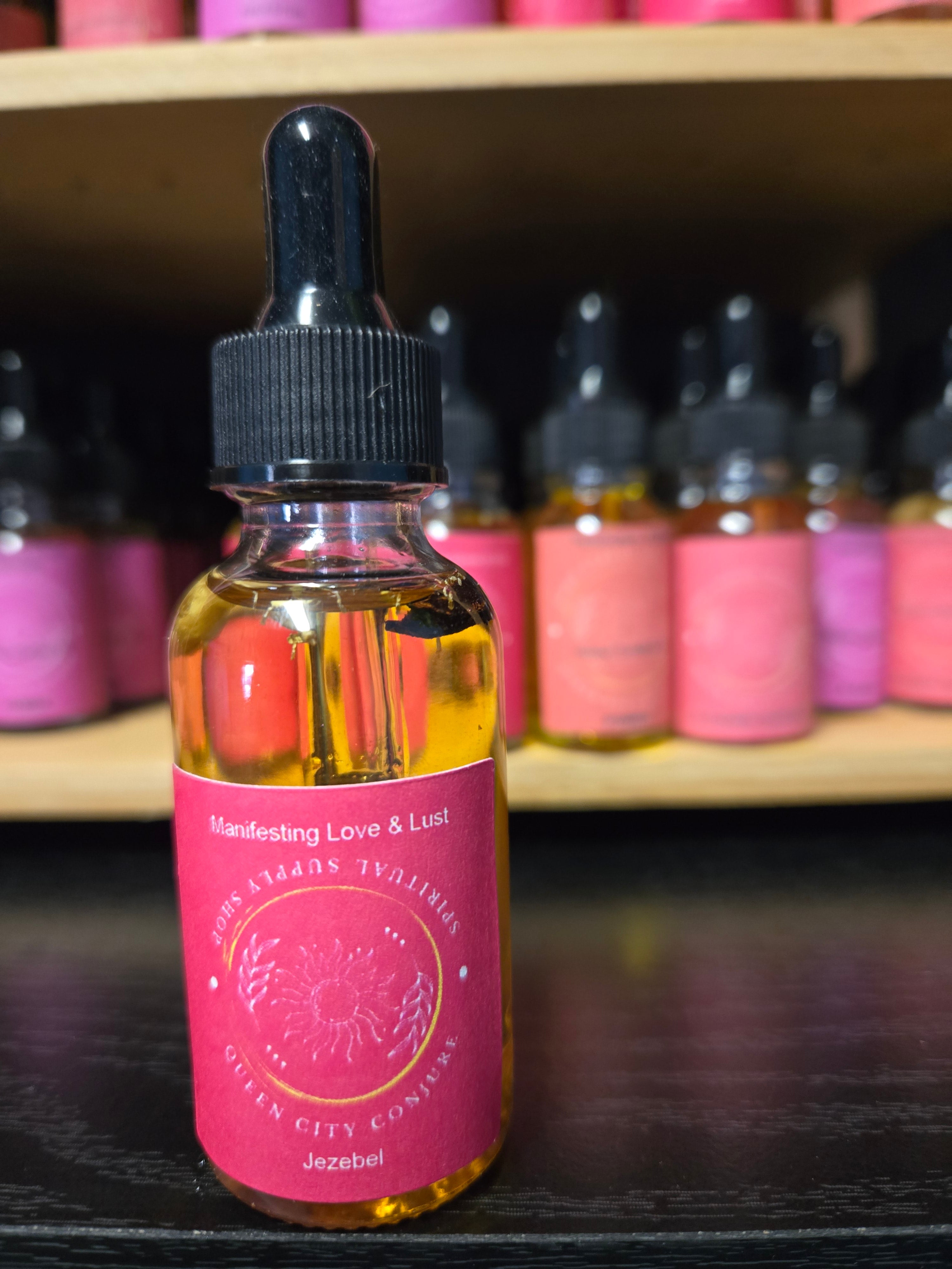 Small bottle of Hoodoo Jezebel Oil for magnetism and seduction enhancement