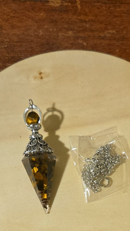 tigers eye protective pendulum