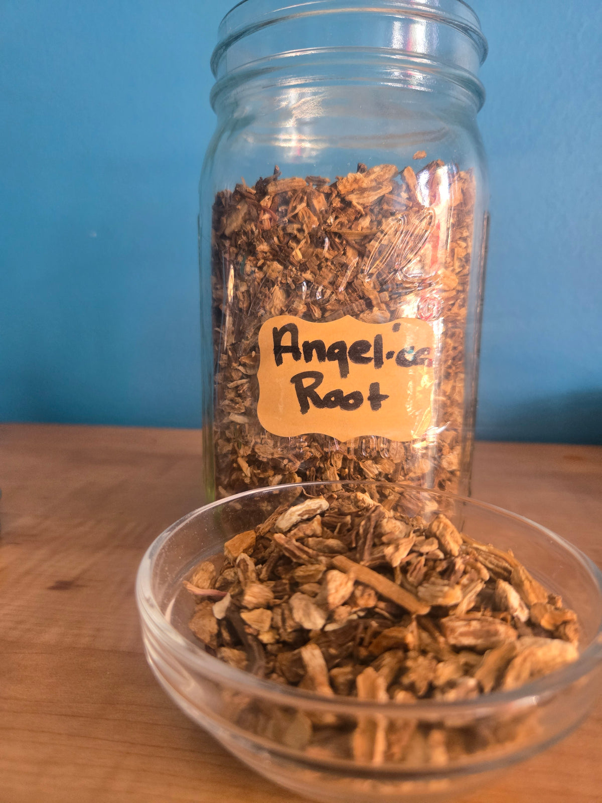 Angelica  Herb Root